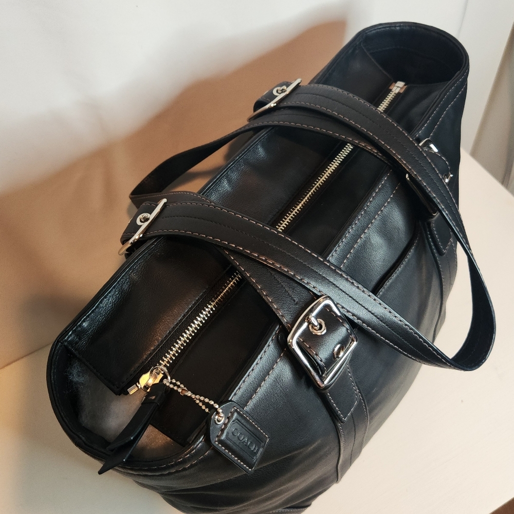 AUTHENTIC COACH HAMPTON TOTE Smooth Black Leather F11202 - Picture 9 of 13